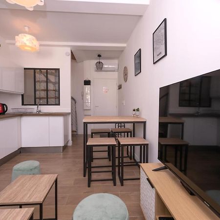 Le Nostradamus - Magnifique Appartement Cours Principal Plein Centre Avec Parking Salon-de-Provence Exterior foto